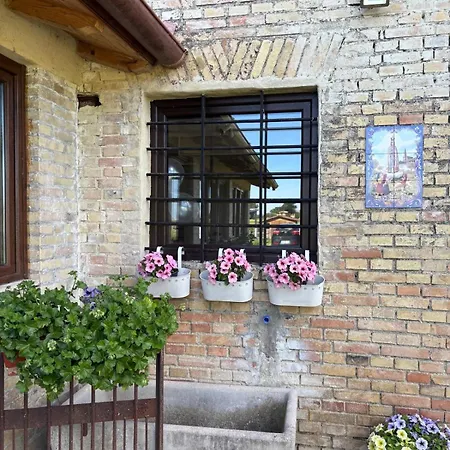 Casale Il Cantico Della Tenerezza * アッシジ