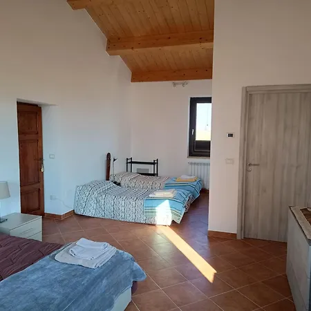 Casale Il Cantico Della Tenerezza Hébergement de vacances *