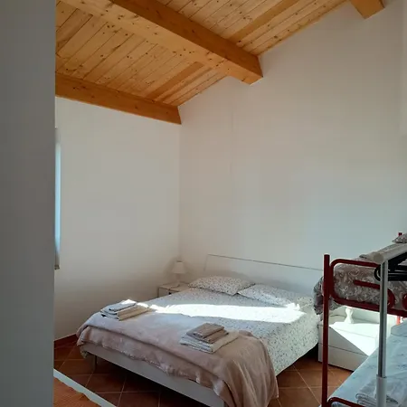 Casale Il Cantico Della Tenerezza Hébergement de vacances *