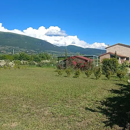 Casale Il Cantico Della Tenerezza * アッシジ